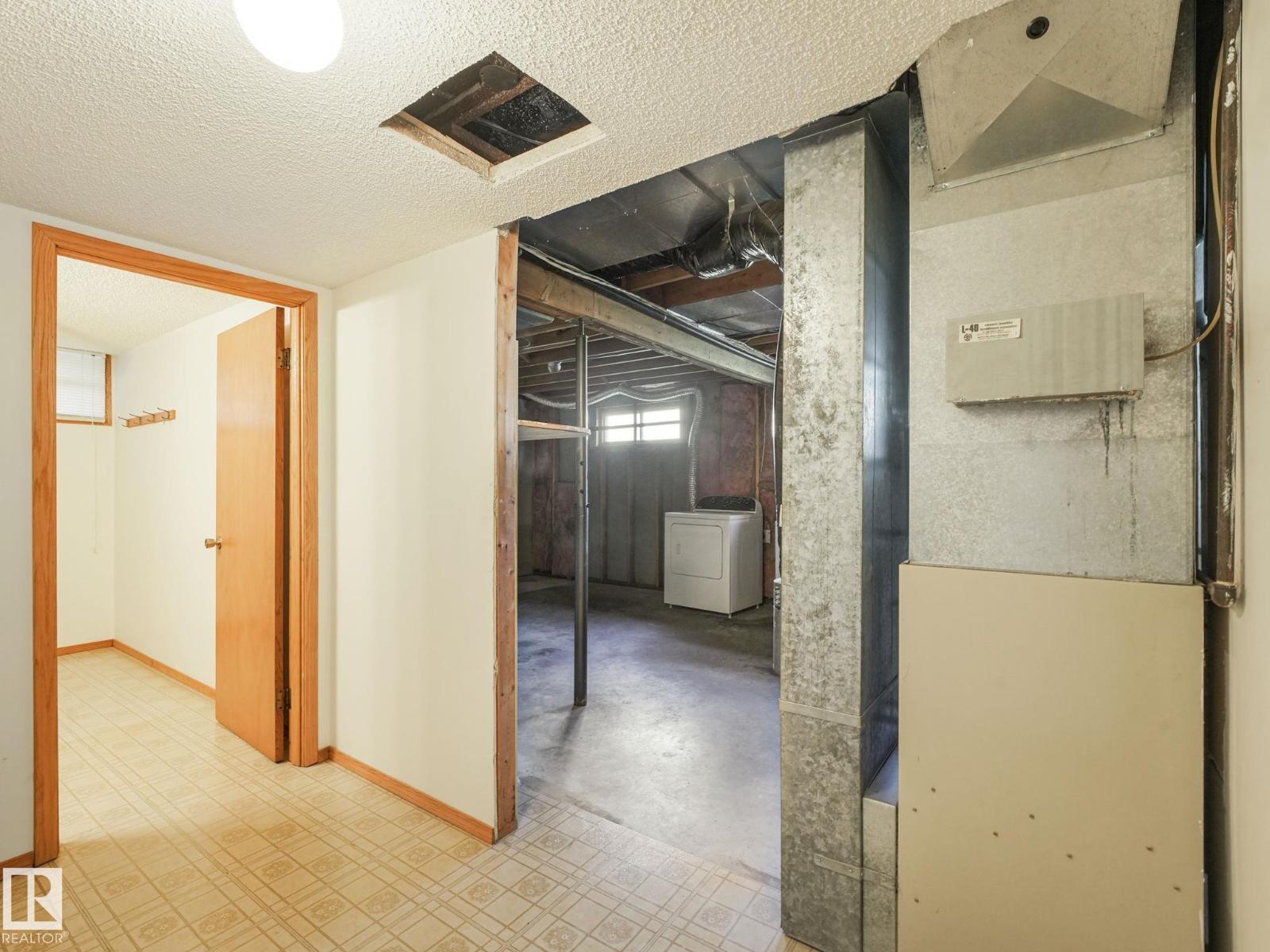 1016 James Cr Nw, Edmonton, Alberta  T6L 6P6 - Photo 36 - E4464688