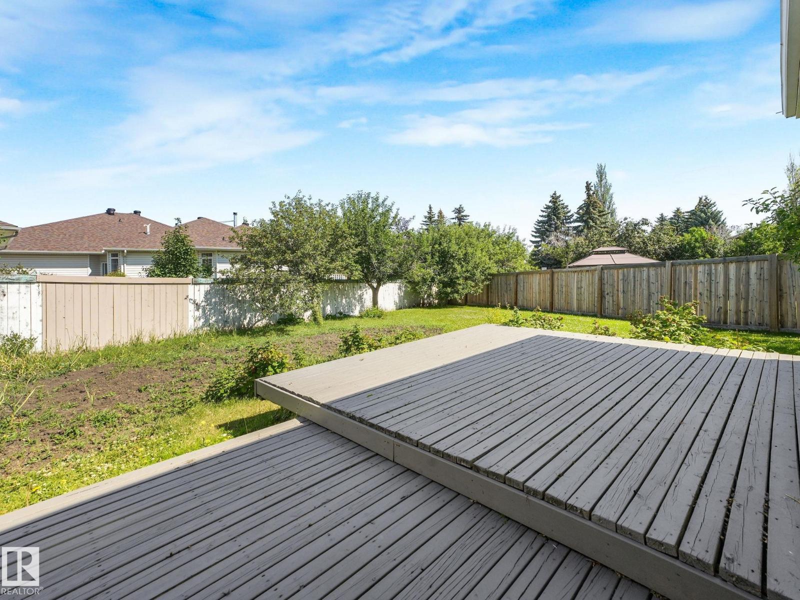 1016 James Cr Nw, Edmonton, Alberta  T6L 6P6 - Photo 40 - E4464688