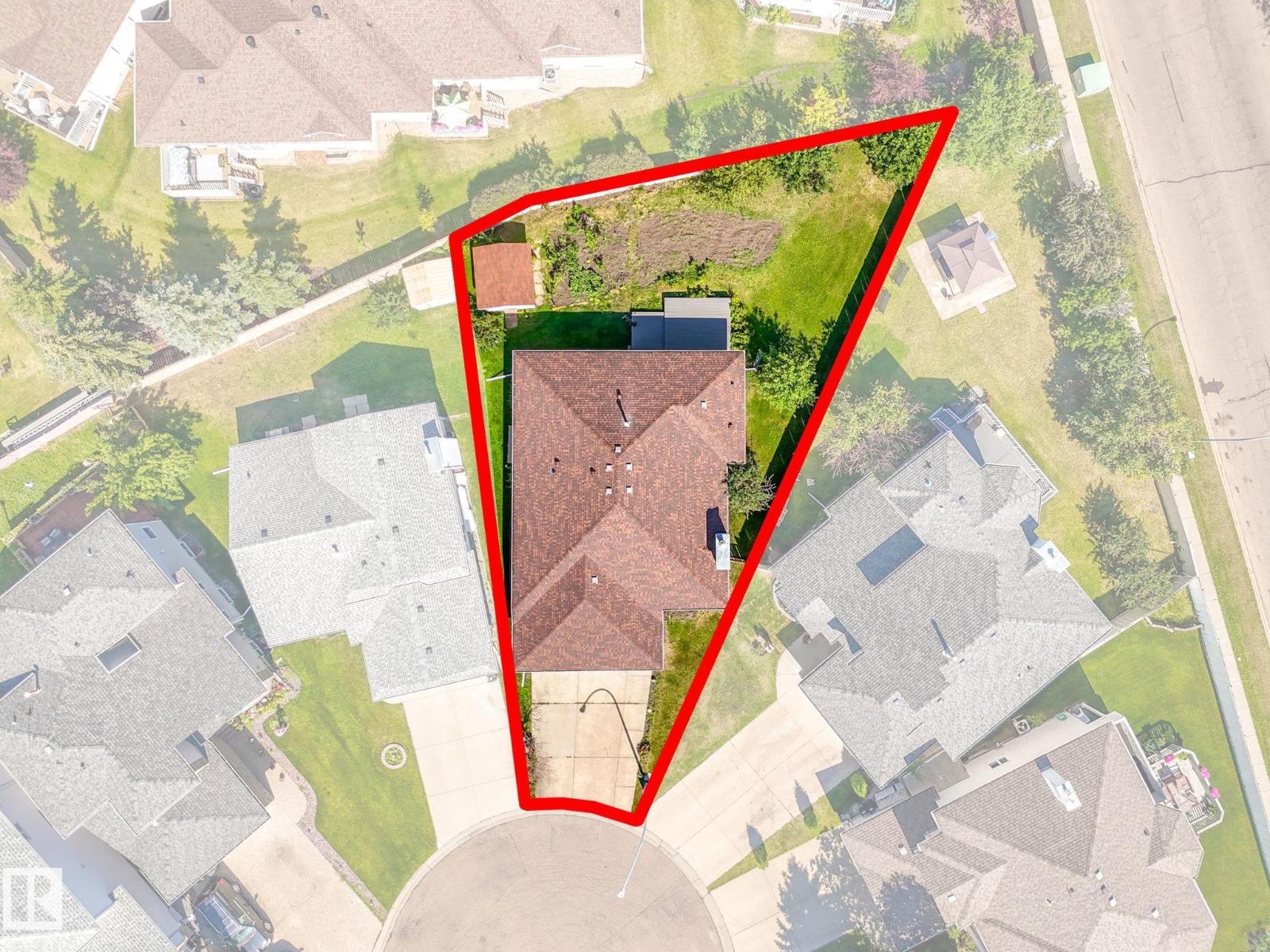 1016 James Cr Nw, Edmonton, Alberta  T6L 6P6 - Photo 56 - E4464688