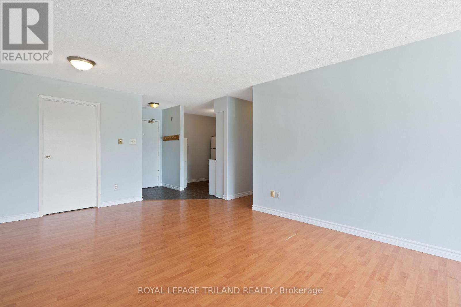 315 - 15 Jacksway Crescent, London North (North G), Ontario  N5X 3T8 - Photo 21 - X12509118