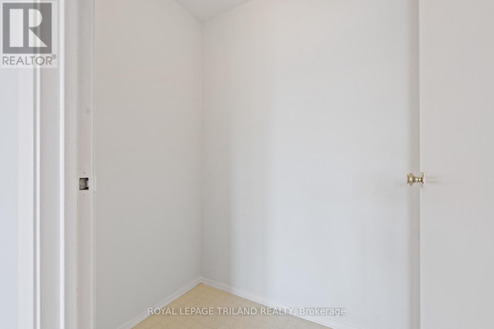 315 - 15 Jacksway Crescent, London North (North G), Ontario  N5X 3T8 - Photo 28 - X12509118