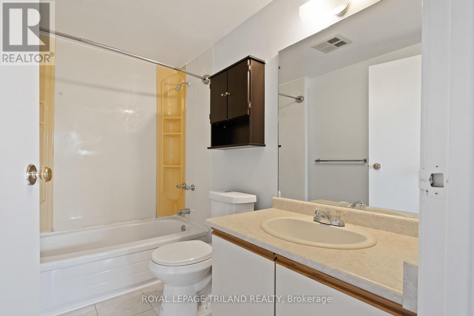 315 - 15 Jacksway Crescent, London North (North G), Ontario  N5X 3T8 - Photo 37 - X12509118