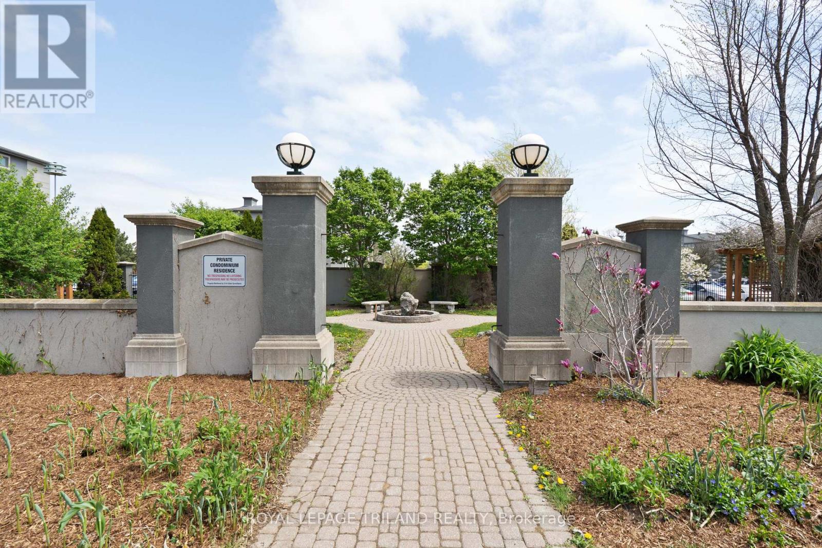 315 - 15 Jacksway Crescent, London North (North G), Ontario  N5X 3T8 - Photo 38 - X12509118