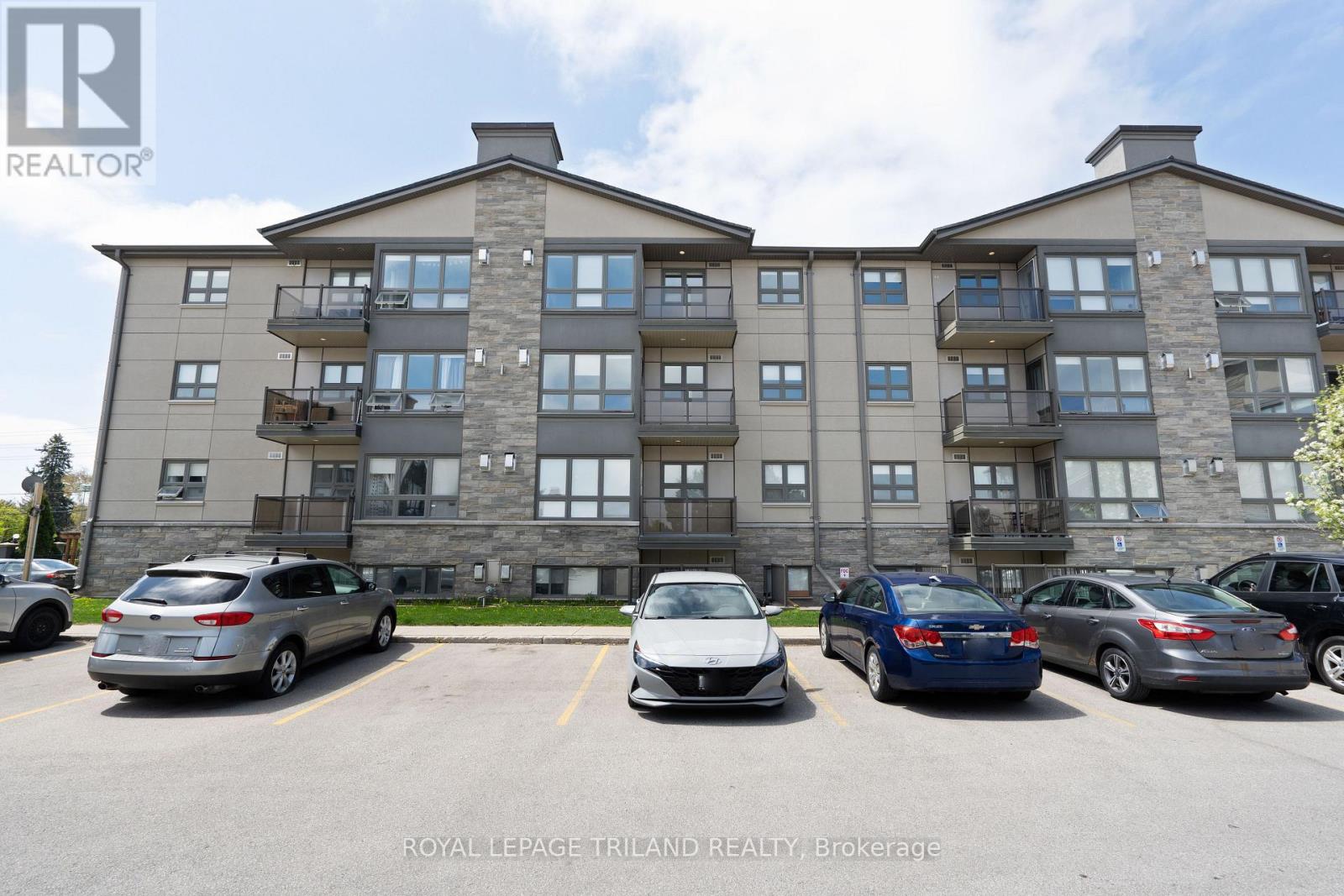 315 - 15 Jacksway Crescent, London North (North G), Ontario  N5X 3T8 - Photo 4 - X12509118