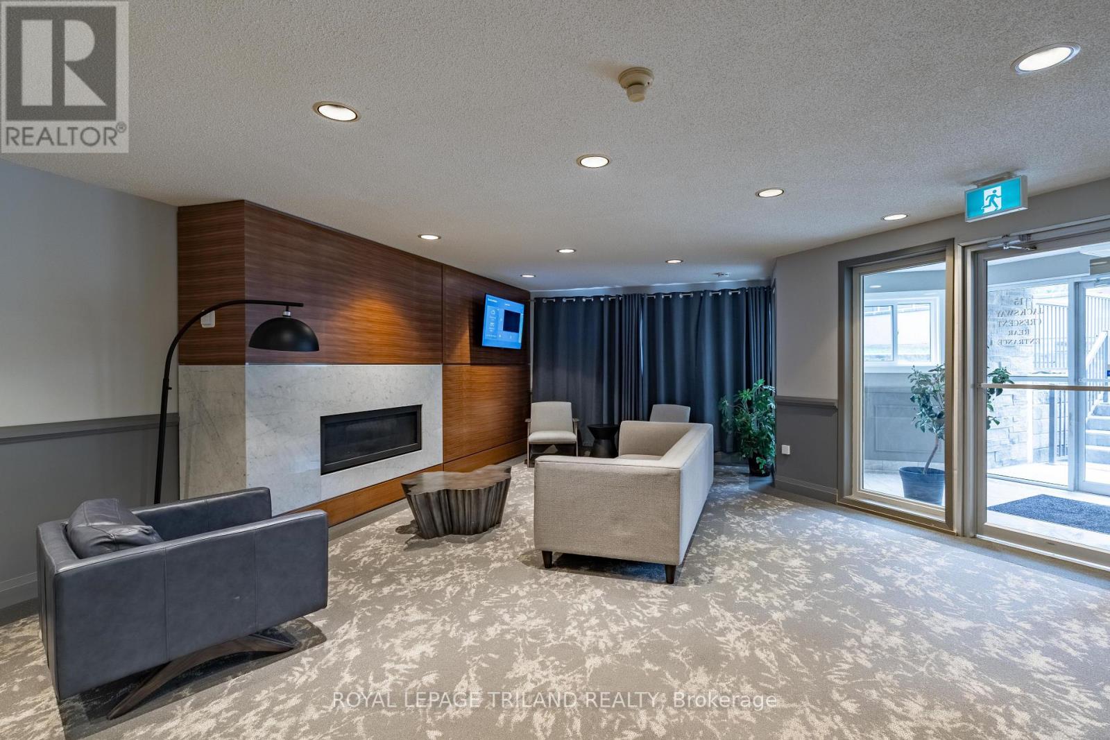 315 - 15 Jacksway Crescent, London North (North G), Ontario  N5X 3T8 - Photo 8 - X12509118