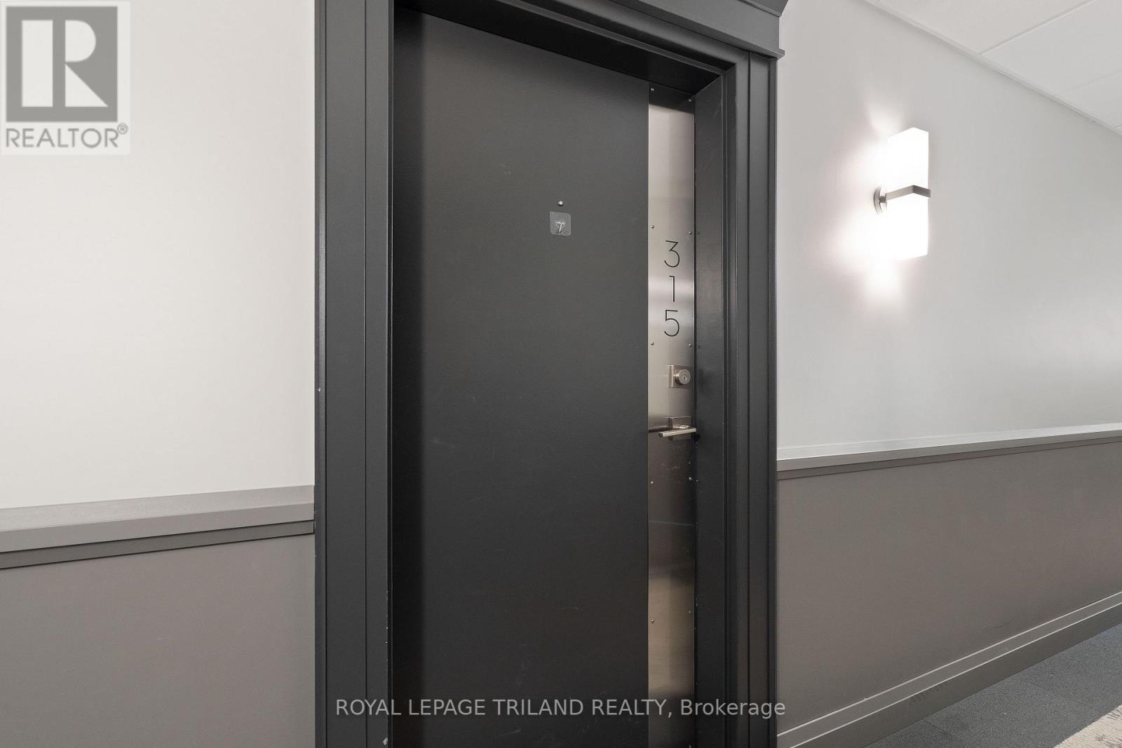 315 - 15 Jacksway Crescent, London North (North G), Ontario  N5X 3T8 - Photo 9 - X12509118