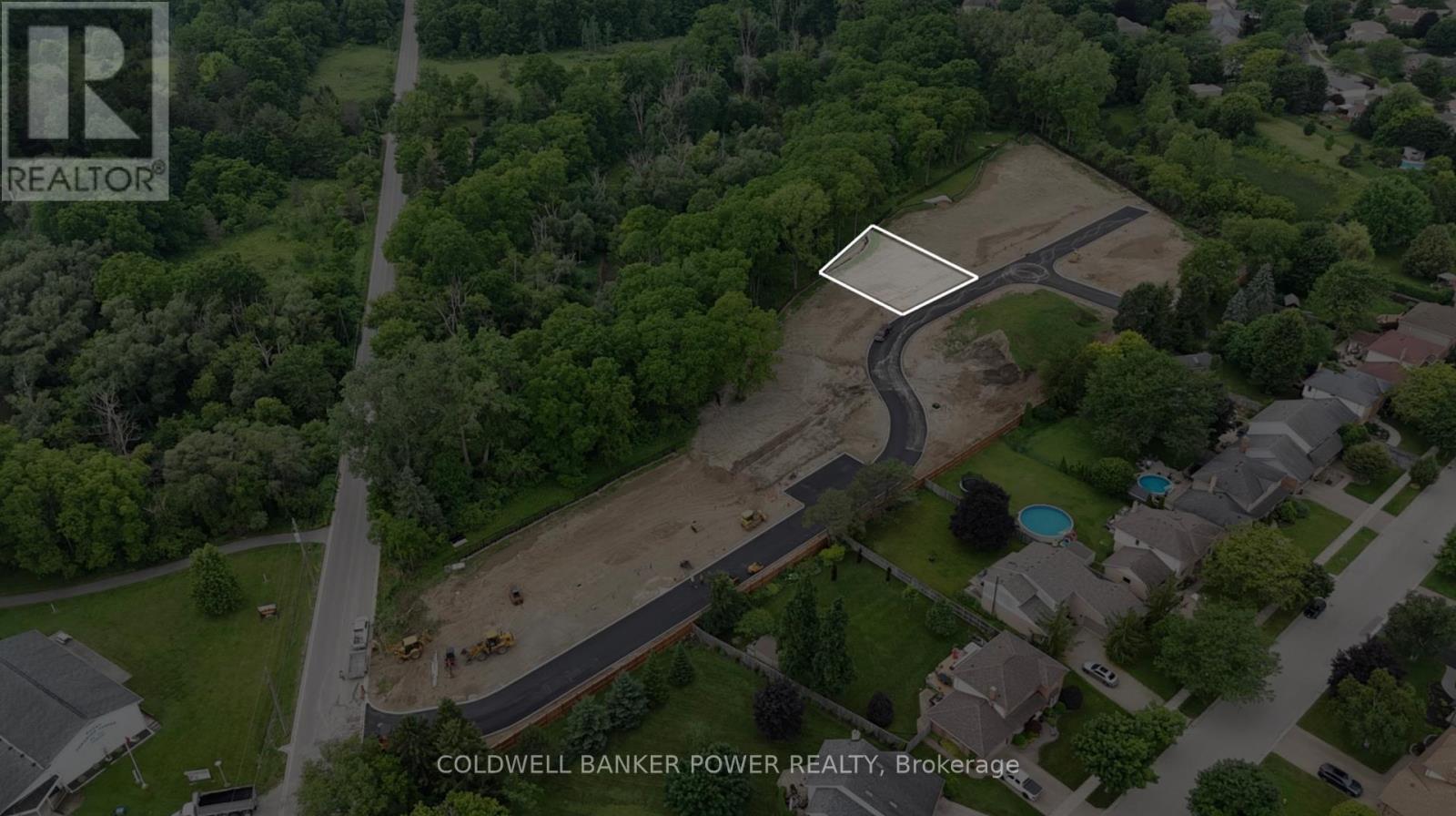 4 - 7100 Kilbourne Road, London South, Ontario  N6P 0L7 - Photo 8 - X12509290