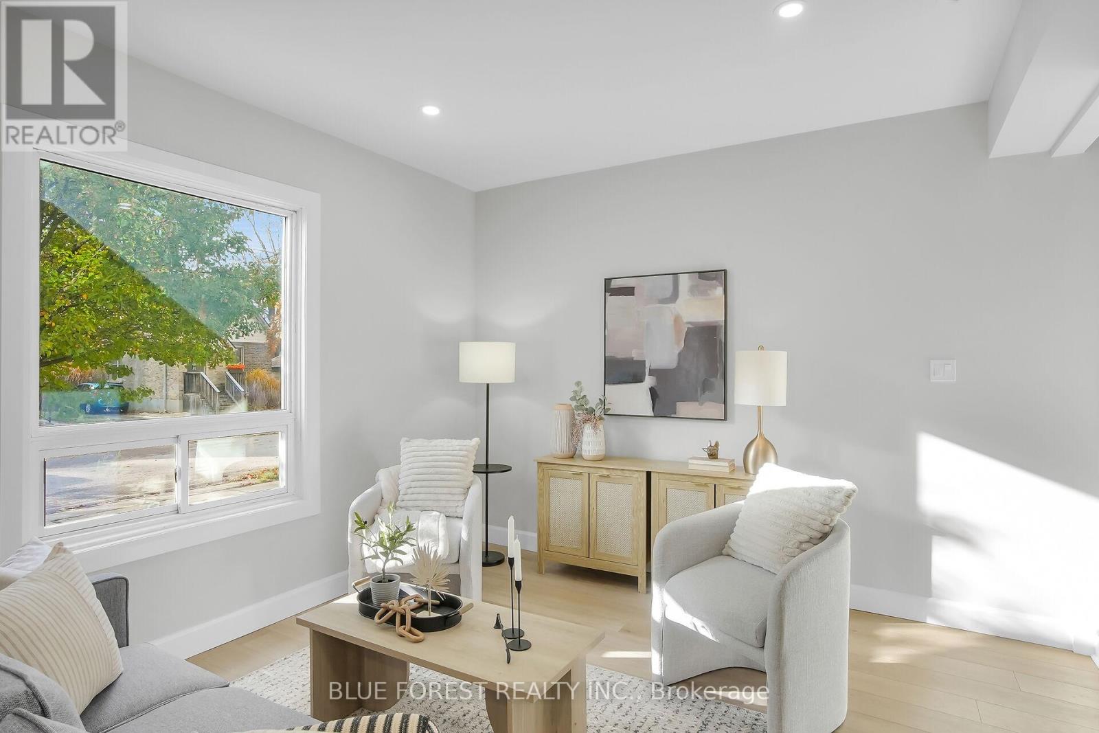 10 Josephine Street, London South, Ontario  N5Z 3N6 - Photo 5 - X12509332