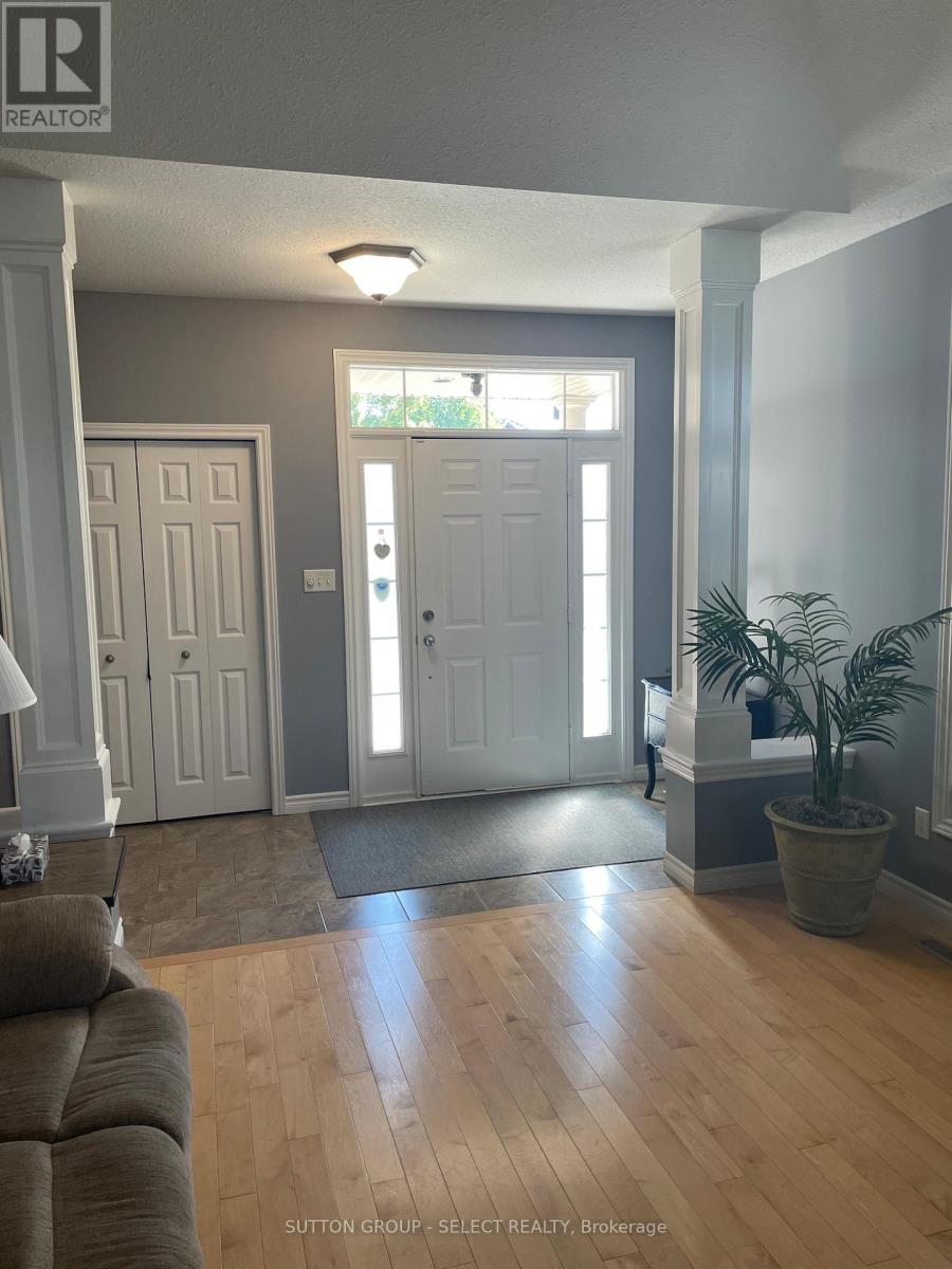 3220 Meadowgate Boulevard, London South, Ontario  N6M 0B7 - Photo 4 - X12509348