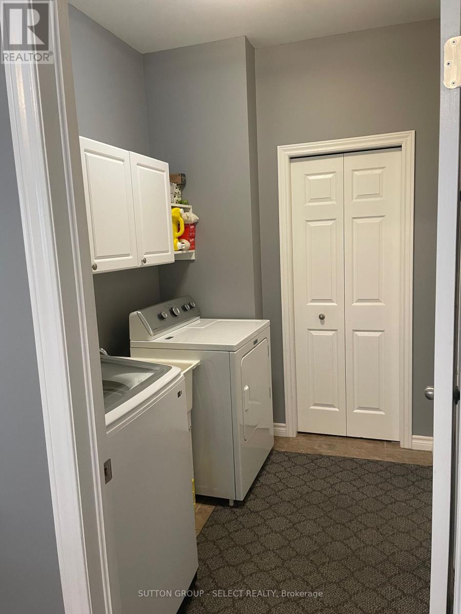 3220 Meadowgate Boulevard, London South, Ontario  N6M 0B7 - Photo 7 - X12509348