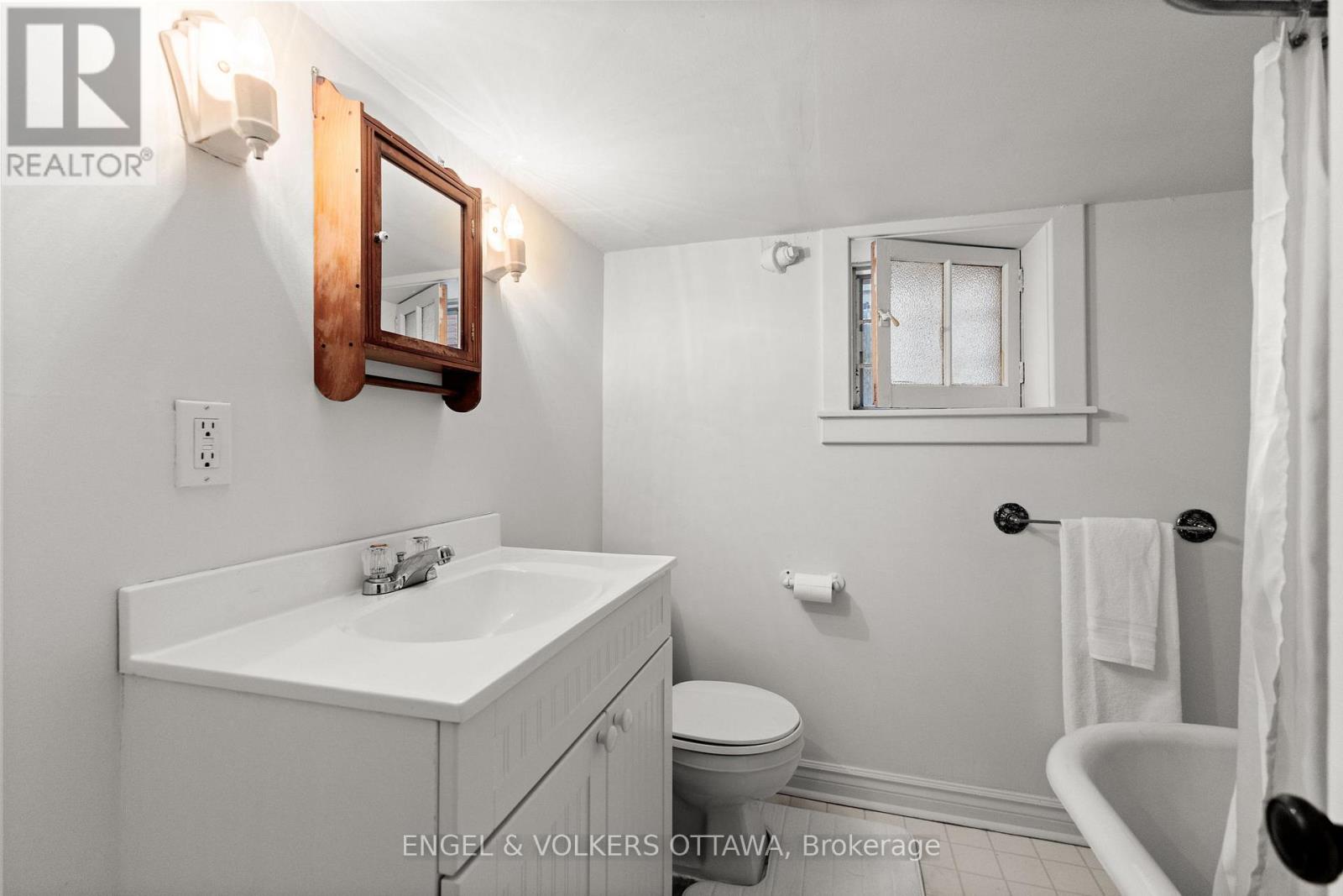 10 Allan Place, Ottawa, Ontario  K1S 3T1 - Photo 26 - X12509092