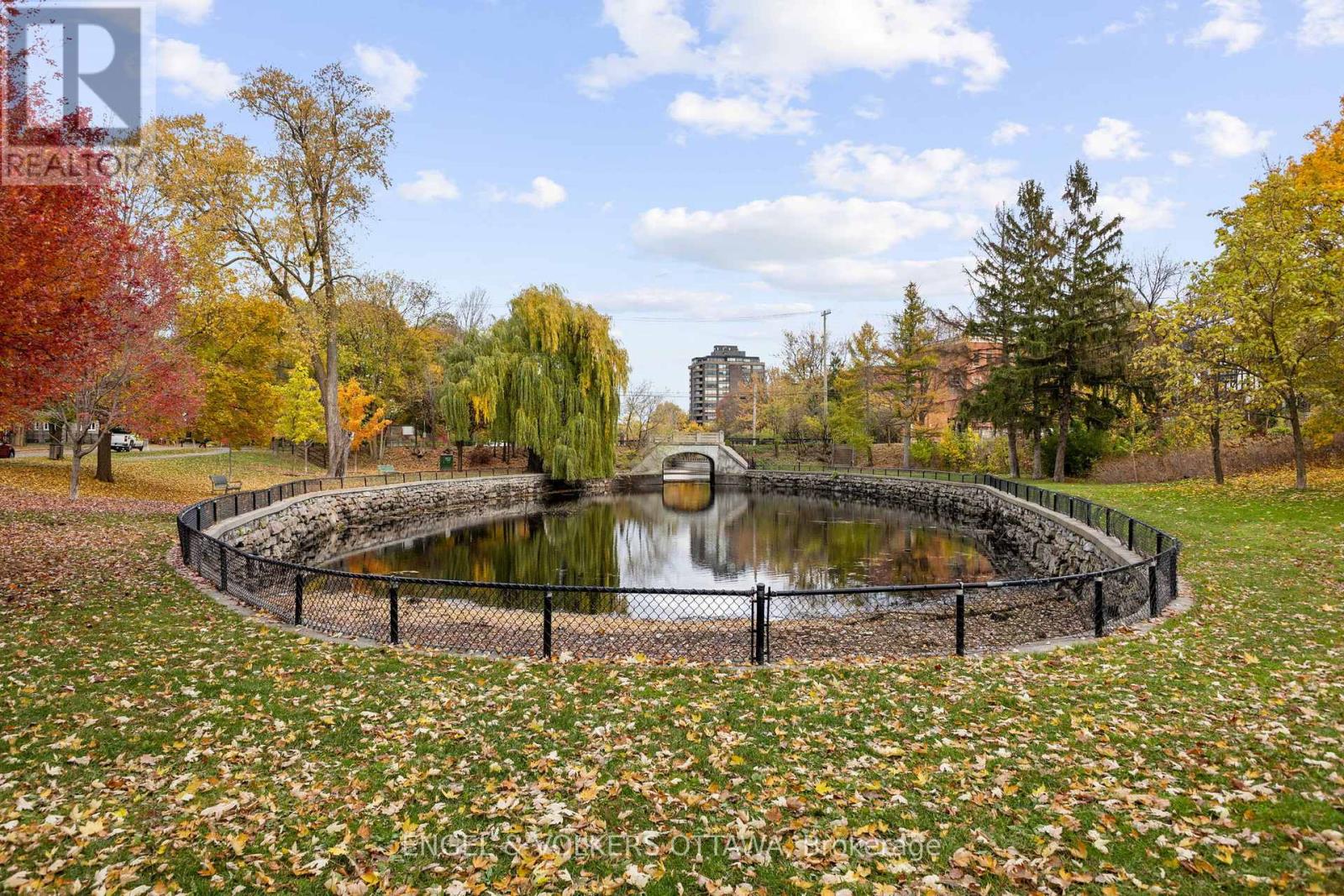 10 Allan Place, Ottawa, Ontario  K1S 3T1 - Photo 36 - X12509092