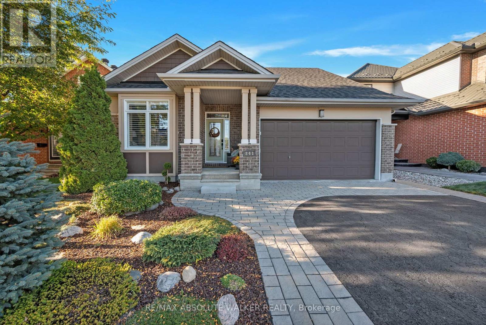 841 SCALA AVENUE, Ottawa, Ontario