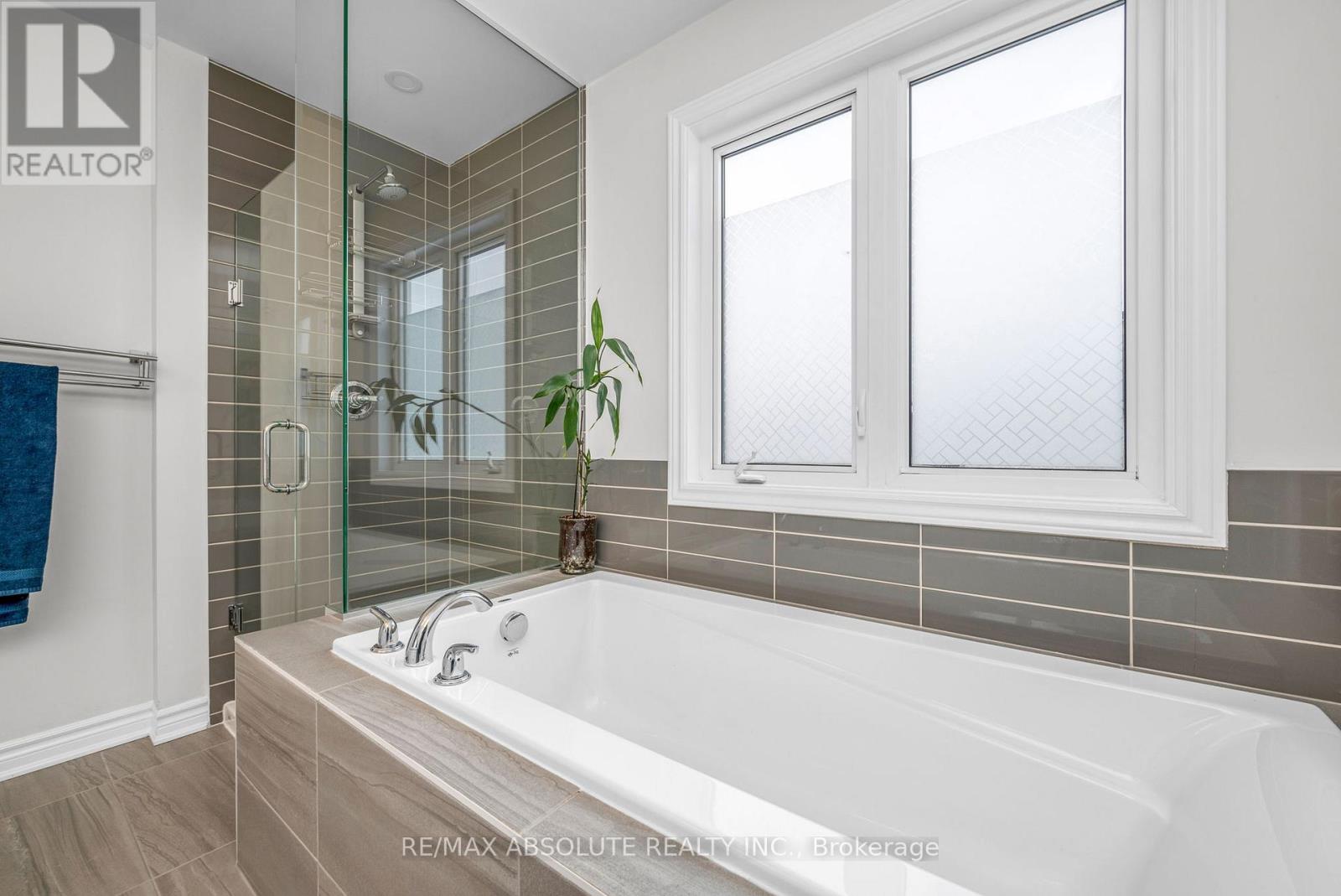 730 Perseus Avenue, Ottawa, Ontario  K2J 6V8 - Photo 25 - X12509126