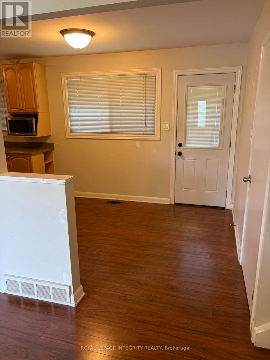 7 Lennox Street, Ottawa, Ontario  K0A 2Z0 - Photo 7 - X12509178