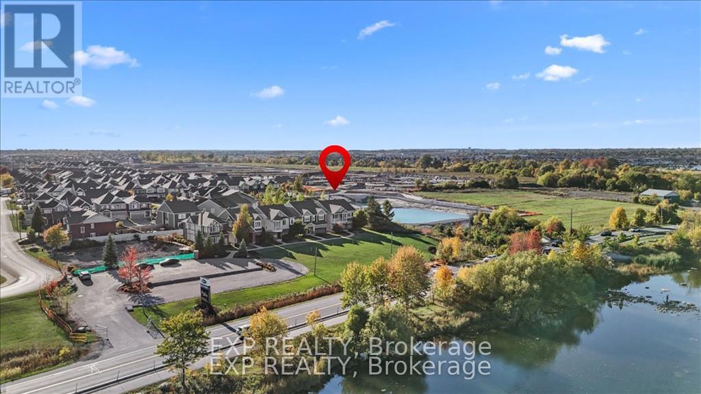 2490 Half Moon Bay Road, Ottawa, Ontario  K2J 4H7 - Photo 2 - X12509404