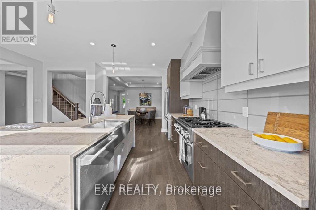 2490 Half Moon Bay Road, Ottawa, Ontario  K2J 4H7 - Photo 22 - X12509404