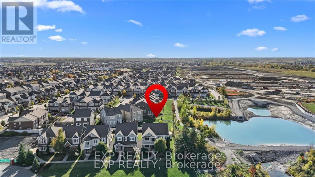 2490 Half Moon Bay Road, Ottawa, Ontario  K2J 4H7 - Photo 4 - X12509404