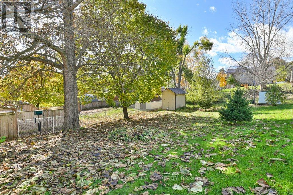 208 William Street, Stirling-Rawdon, Ontario  K0K 3E0 - Photo 35 - X12504032