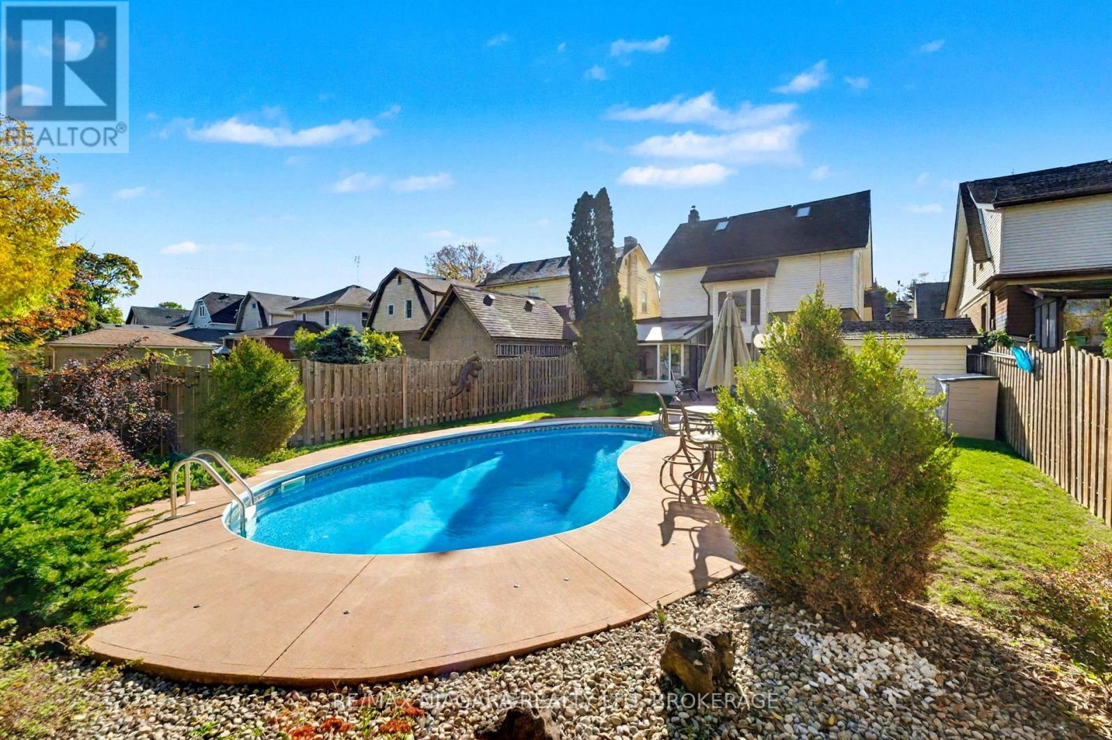 5079 Armoury Street, Niagara Falls, Ontario L2E 1T3 - Photo 34 - X12509164