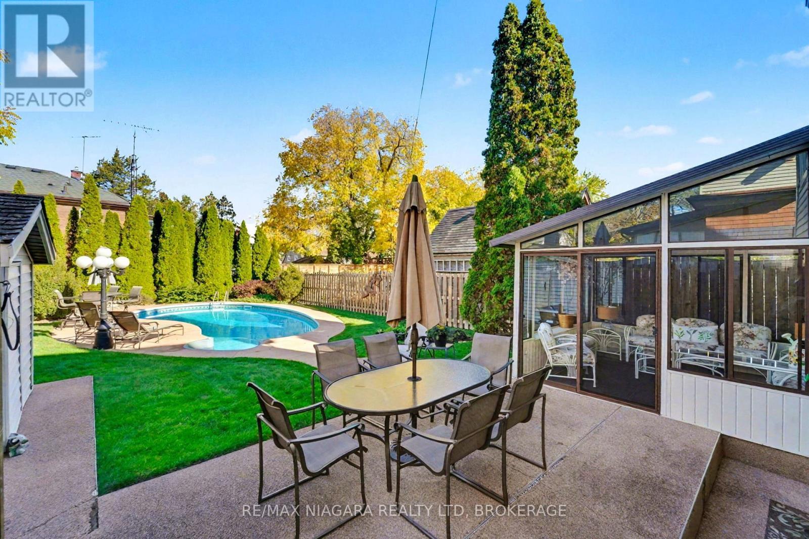 5079 Armoury Street, Niagara Falls, Ontario L2E 1T3 - Photo 38 - X12509164