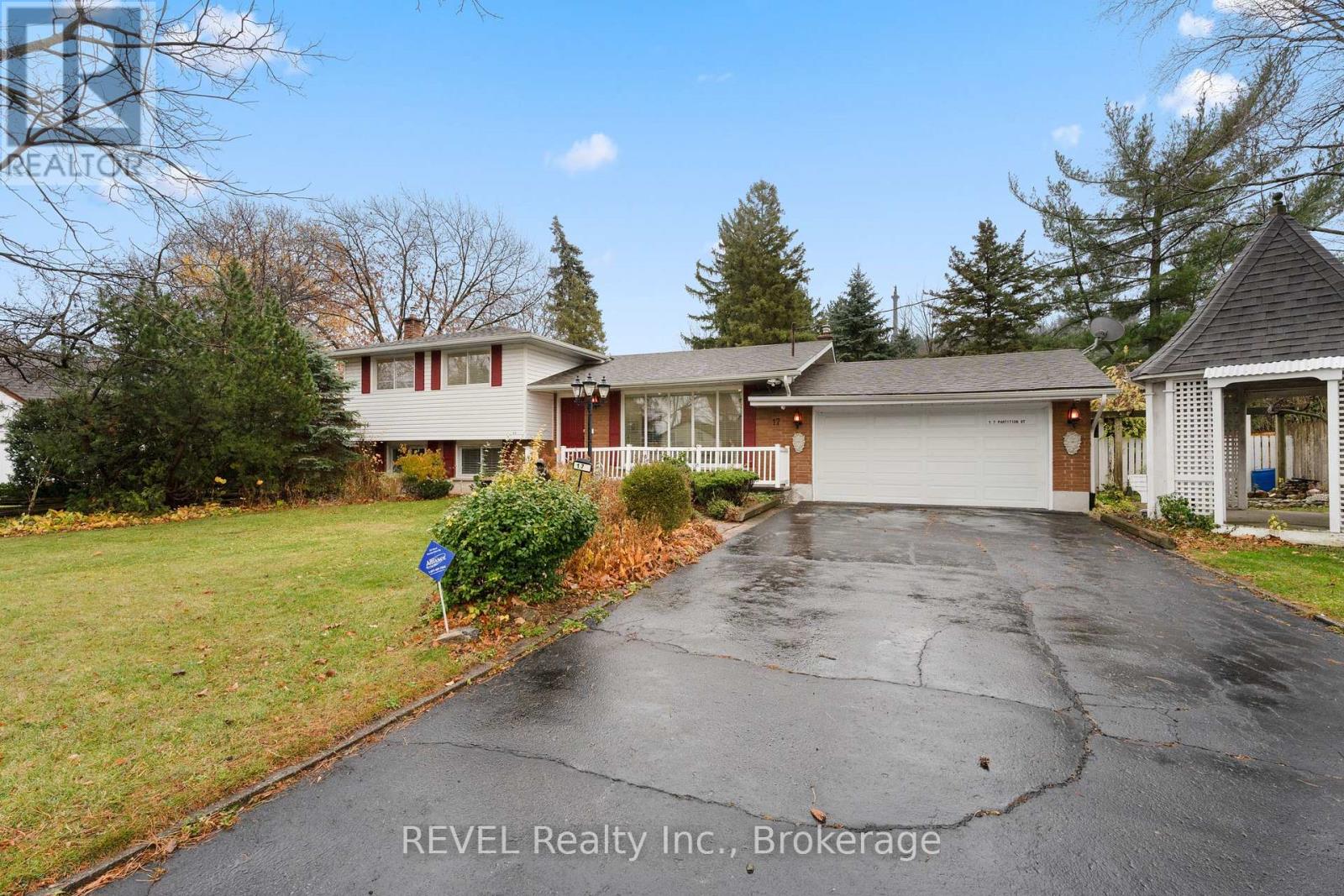 Property at 17 PARTITION STREET image 2