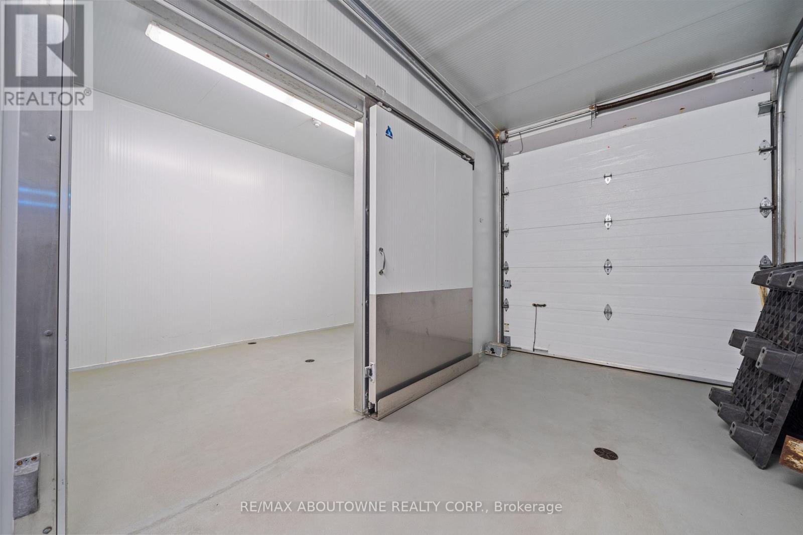 842 Hamilton Road, Quinte West, Ontario  K8N 4Z5 - Photo 23 - X12508962