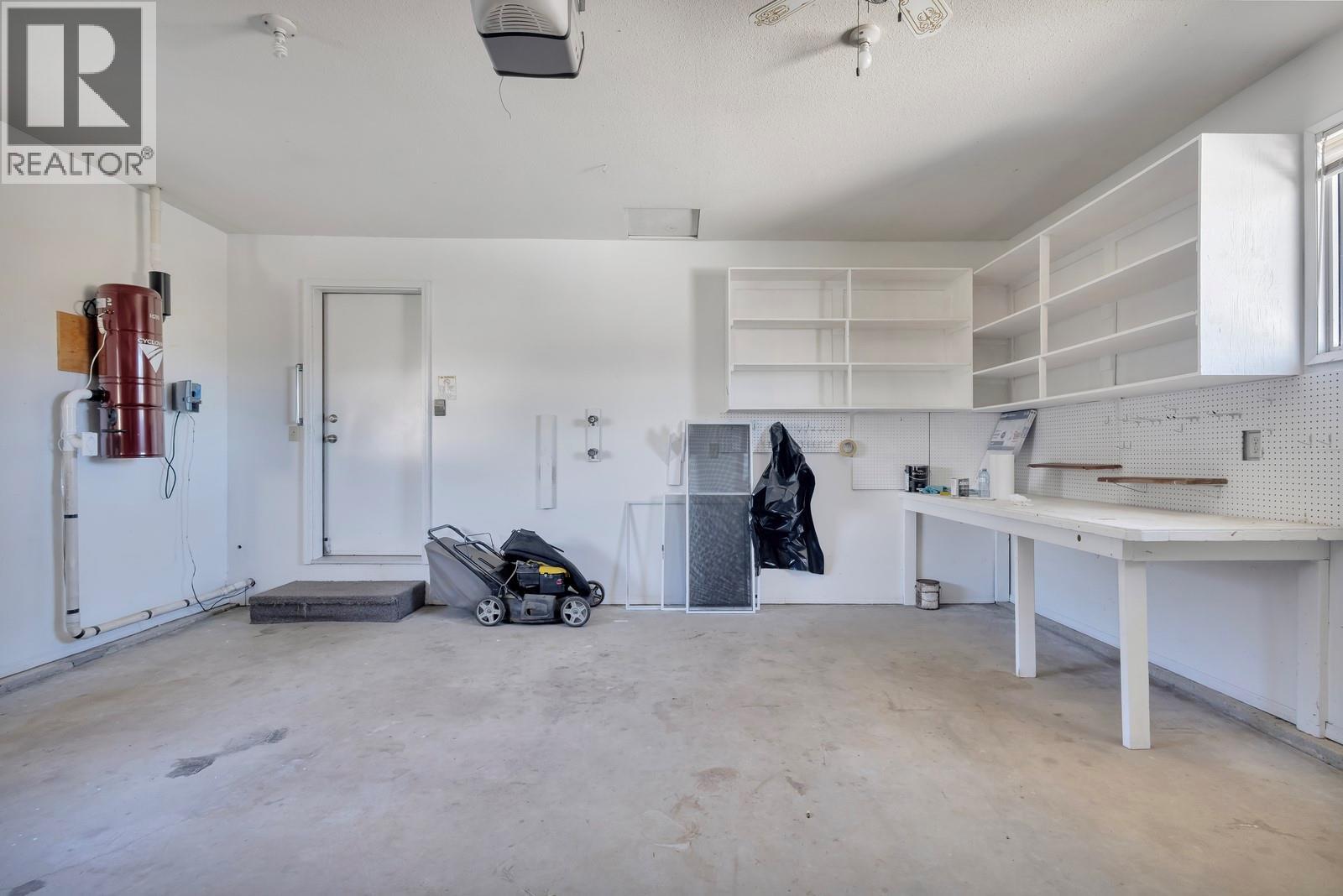 796 Hollywood Road N, Kelowna, British Columbia  V1X 5Y7 - Photo 28 - 10367248