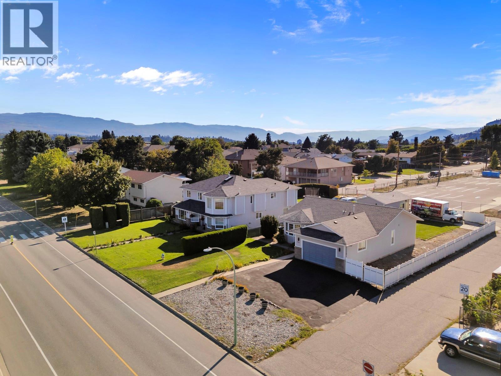 796 Hollywood Road N, Kelowna, British Columbia  V1X 5Y7 - Photo 32 - 10367248