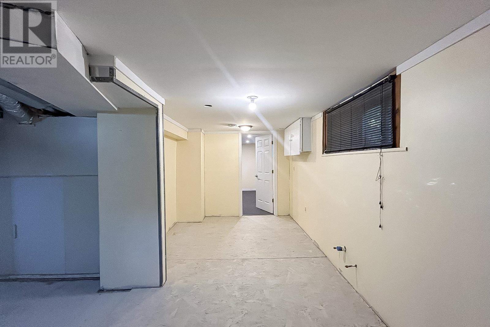 449 Wellington St, Sault Ste. Marie, Ontario P6A 2M1 - Photo 10 - SM252898