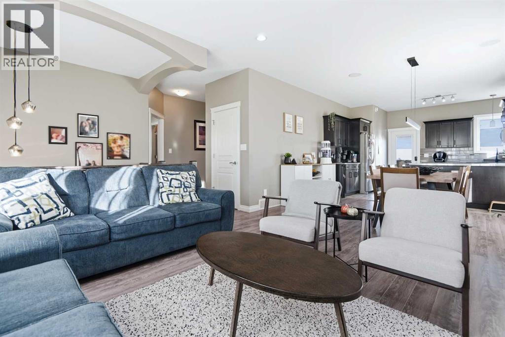 53 Adina Close, Blackfalds, Alberta  T4M 0J4 - Photo 6 - A2267865