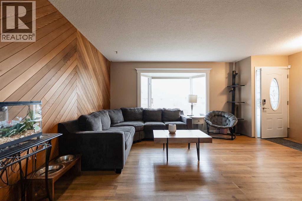 138 Greenview Close N, Lethbridge, Alberta  T1H 4K8 - Photo 6 - A2267988