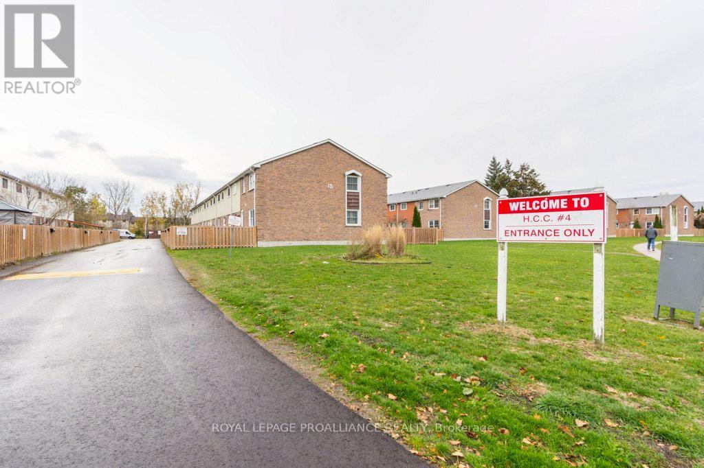 19 - 15 Tracey Park Drive, Belleville, Ontario K8P 4R4 - Photo 25 - X12509280