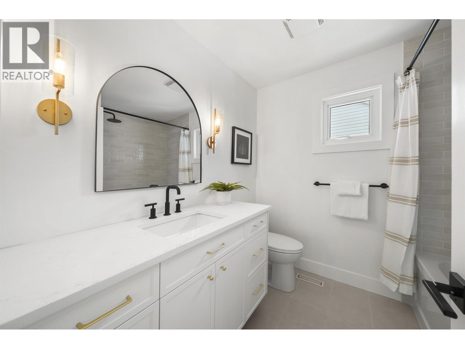 1 Cedarwood Court, Port Moody, British Columbia  V3H 4W2 - Photo 28 - R3064052