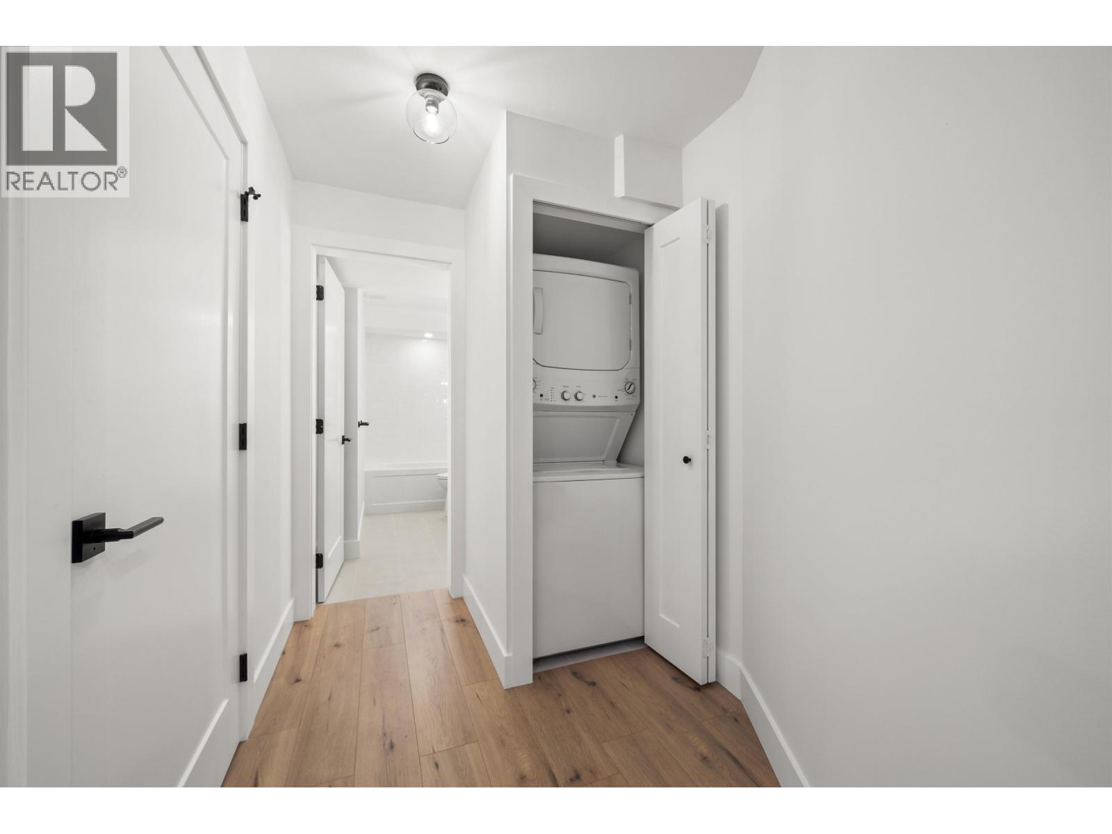 1 Cedarwood Court, Port Moody, British Columbia  V3H 4W2 - Photo 37 - R3064052