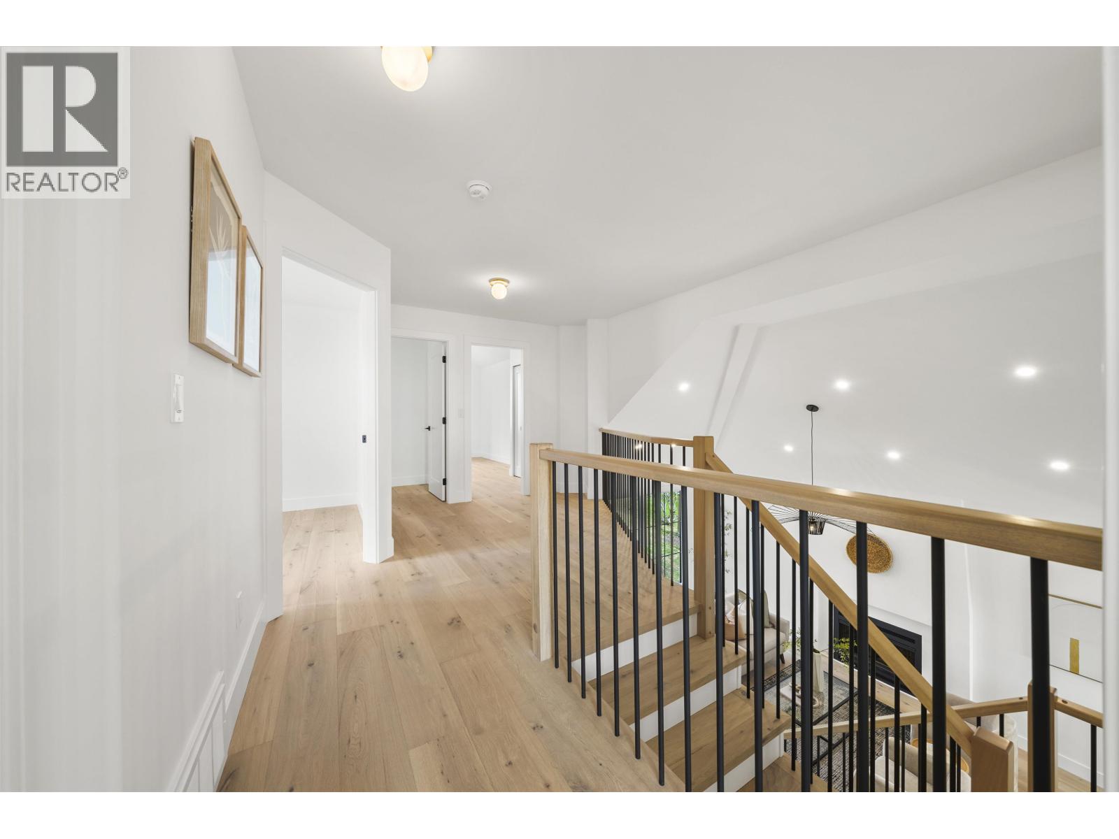 1 Cedarwood Court, Port Moody, British Columbia  V3H 4W2 - Photo 17 - R3064052