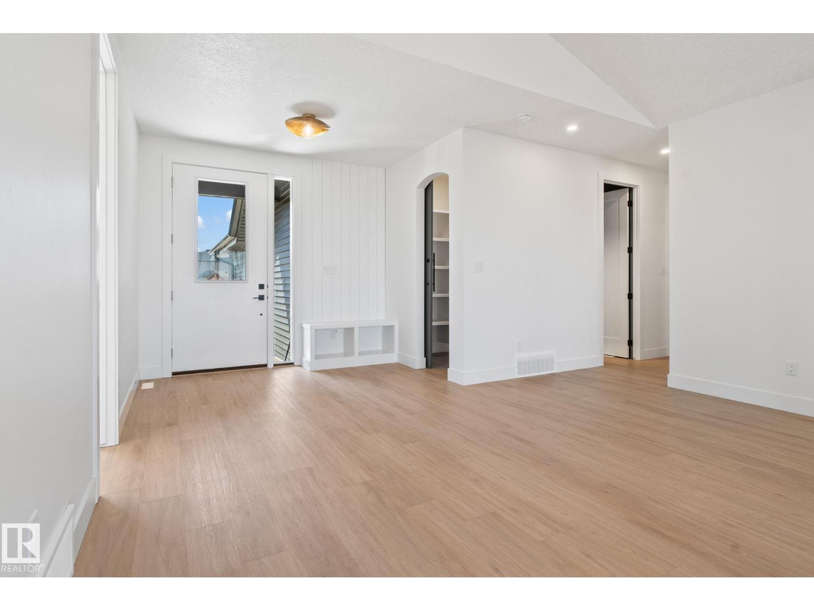 20908 128 Av Nw, Edmonton, Alberta  T5S 0R6 - Photo 5 - E4464692