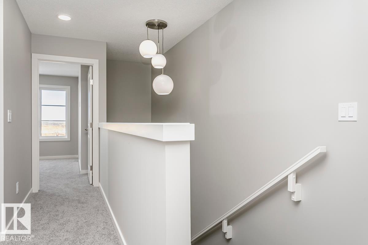 4303 Kinglet Dr Nw, Edmonton, Alberta  T5S 2C2 - Photo 7 - E4464693