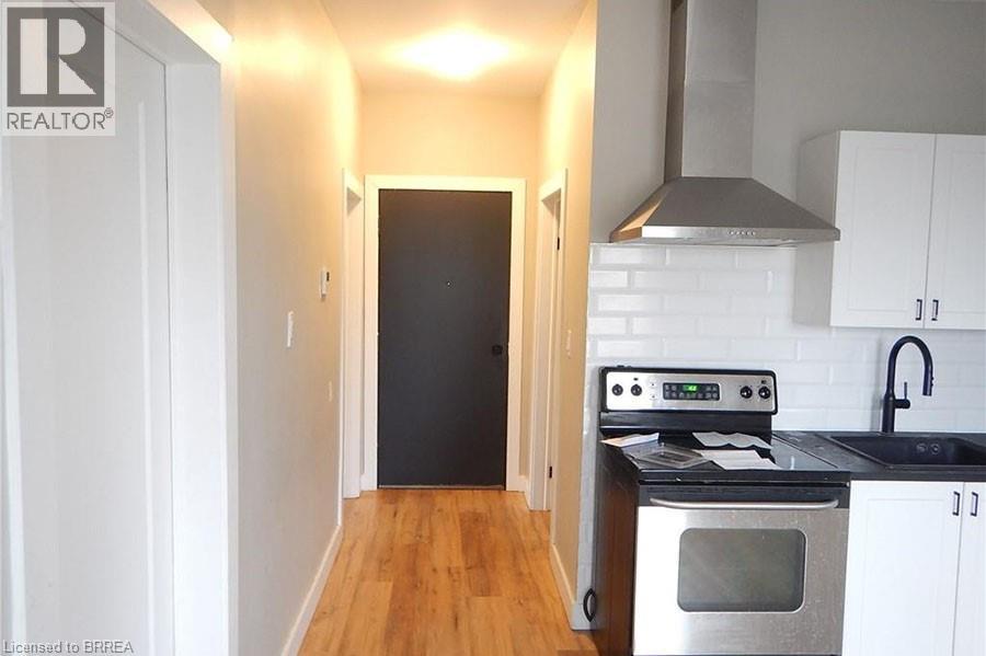 298 Colborne Street Unit# 1, Brantford, Ontario  N3S 3M9 - Photo 10 - 40785590