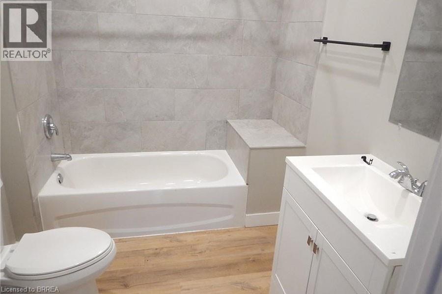 298 Colborne Street Unit# 1, Brantford, Ontario  N3S 3M9 - Photo 12 - 40785590