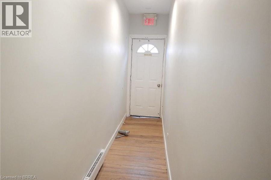 298 Colborne Street Unit# 1, Brantford, Ontario  N3S 3M9 - Photo 7 - 40785590