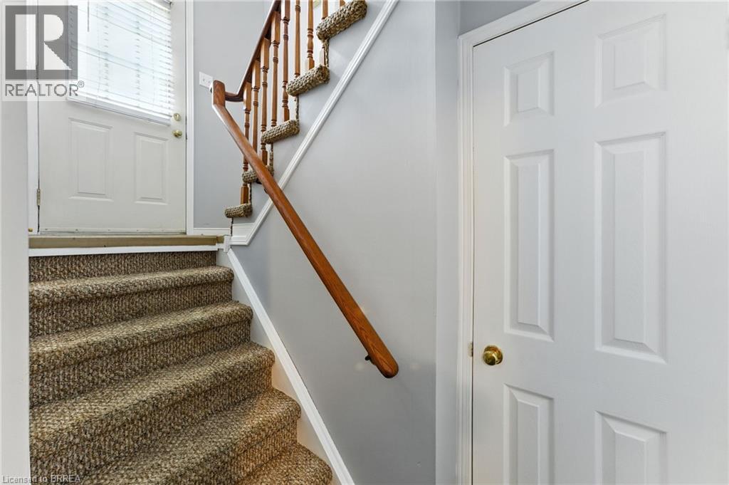 21 D'aubigny Road, Brantford, Ontario  N3T 6J2 - Photo 4 - 40785554