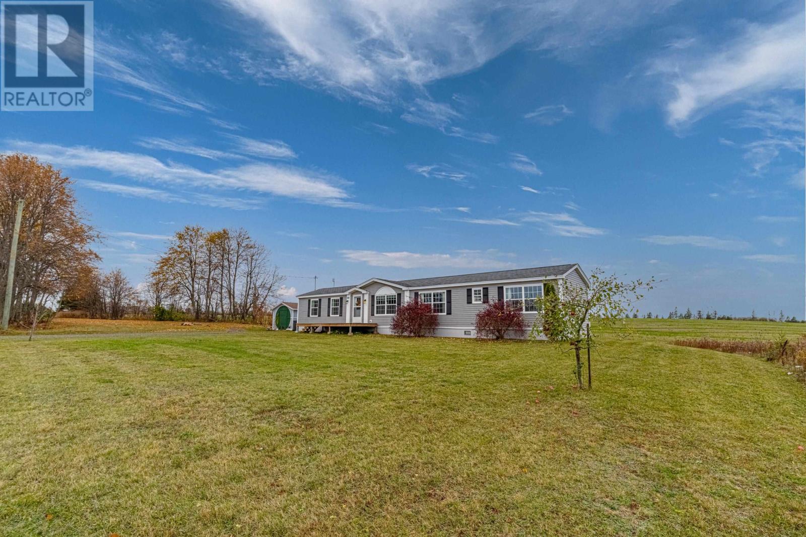 383 Avondale Road, Hermitage, Prince Edward Island  C0A 2E0 - Photo 2 - 202527280