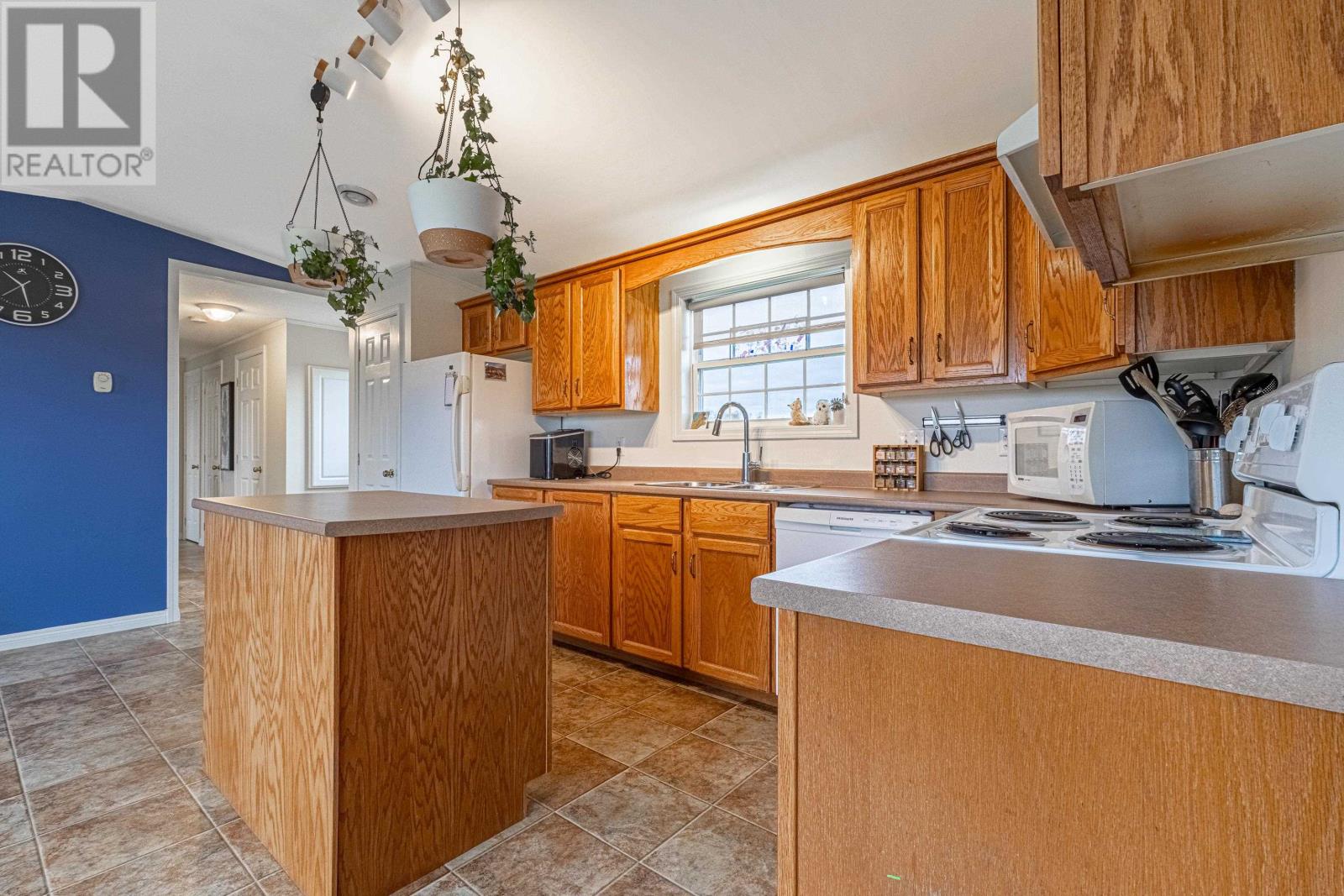 383 Avondale Road, Hermitage, Prince Edward Island  C0A 2E0 - Photo 7 - 202527280