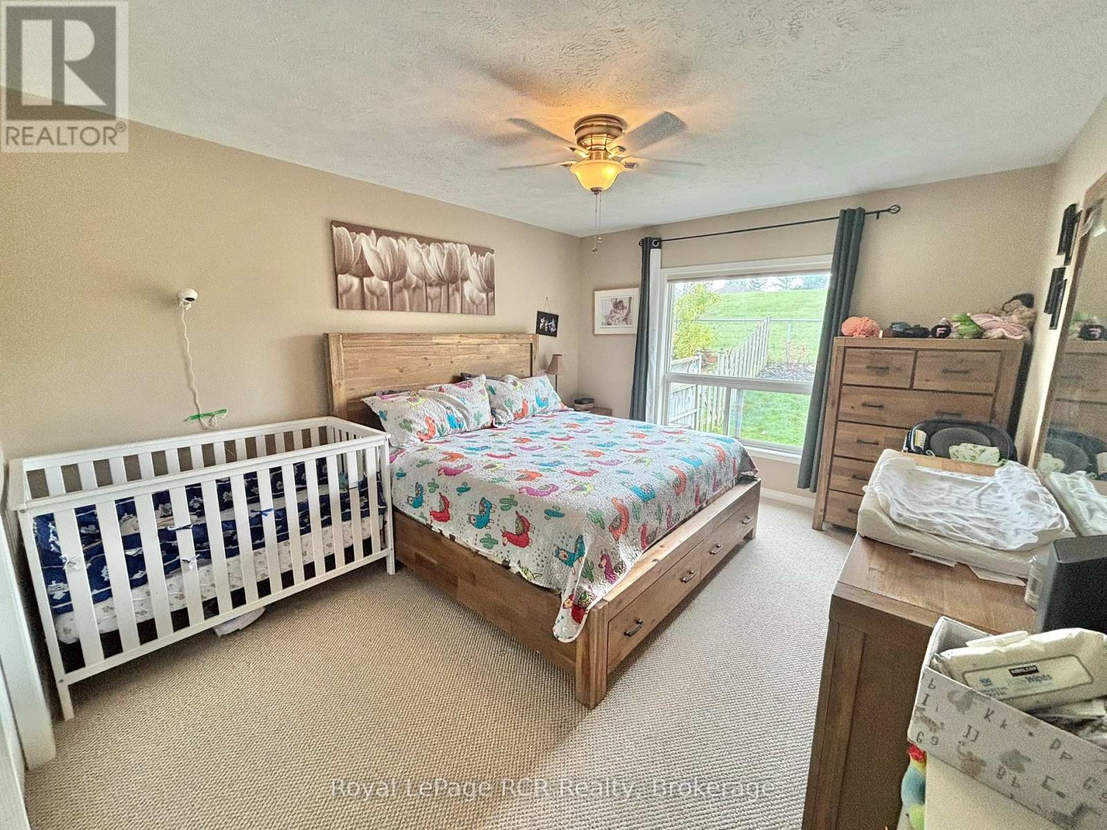 872 9th A East Avenue, Owen Sound, Ontario N4K 6Y6 - Photo 13 - X12332269