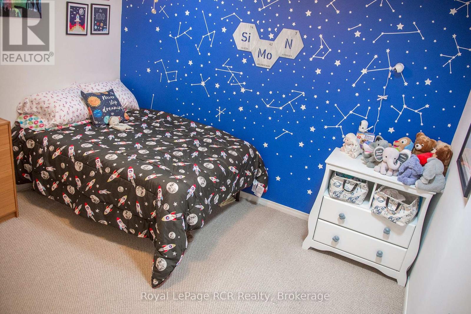 872 9th A East Avenue, Owen Sound, Ontario N4K 6Y6 - Photo 15 - X12332269