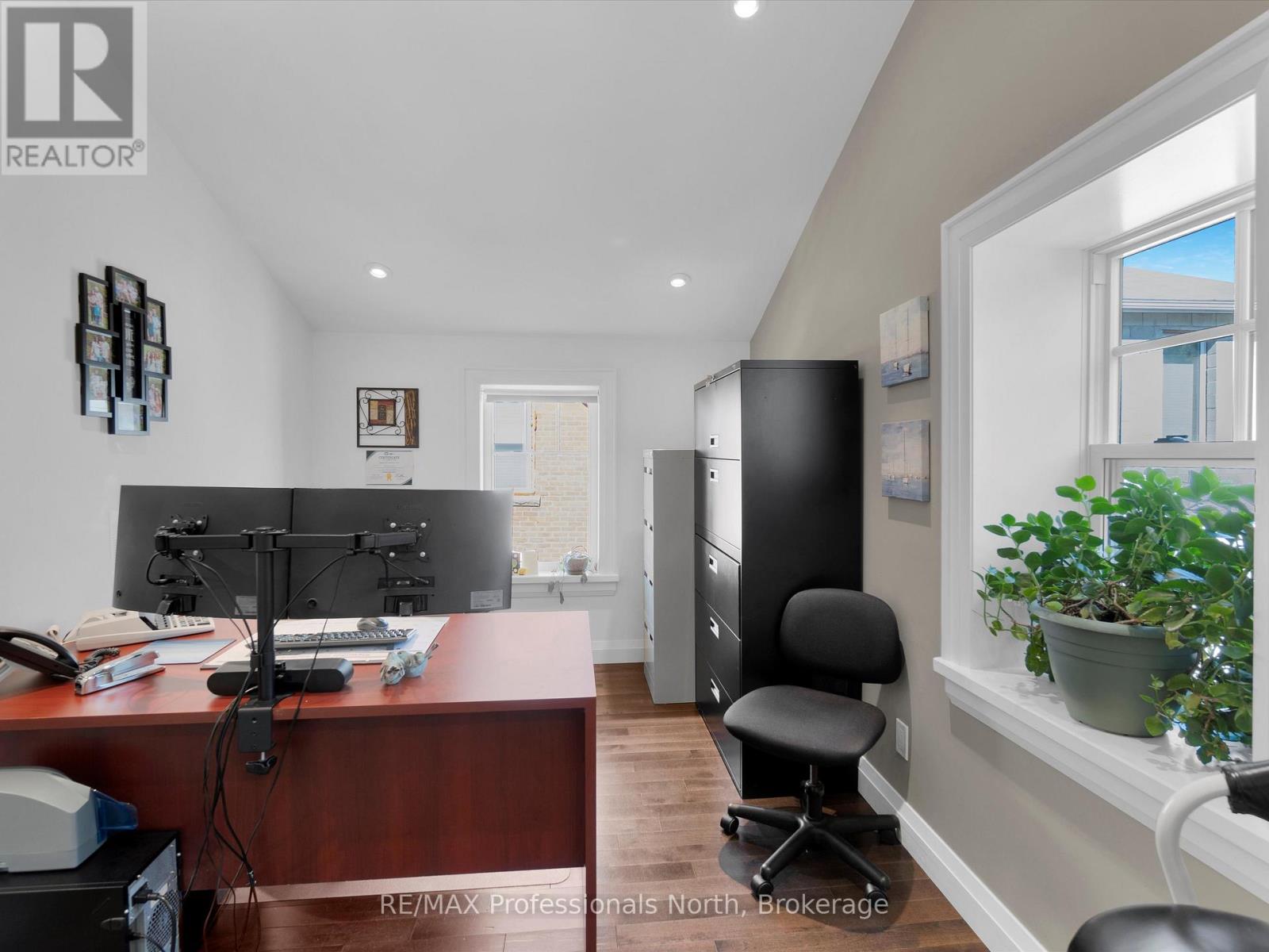 153 Manitoba Street, Bracebridge, Ontario P1L 1S3 - Photo 24 - X12384028