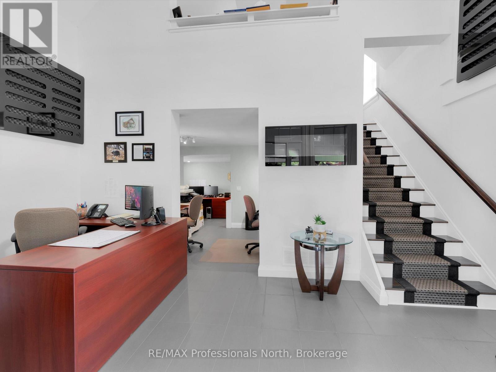 153 Manitoba Street, Bracebridge, Ontario P1L 1S3 - Photo 28 - X12384028