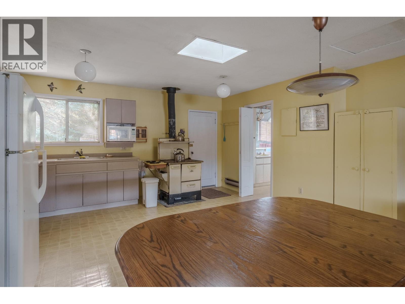 7547 Edall Bay Road, Sheridan Lake, British Columbia  V0K 1X1 - Photo 25 - R3064620