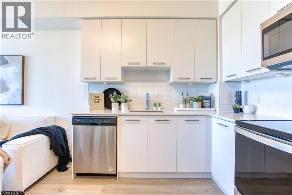 385 Winston Road Unit# 1204, Grimsby, Ontario  L3M 0J3 - Photo 4 - 40785585